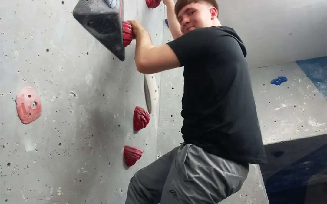 Climbing wall